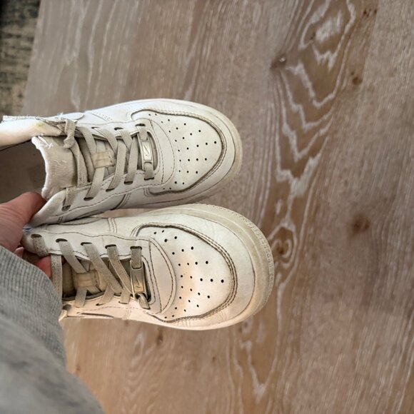 Kids Unisex Nike Air Force 1 low easyon white sneakers shoes size 13.5C - Picture 5 of 5